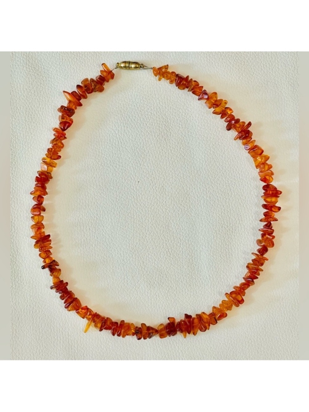 VTG Healing Natural Honey Baltic
Amber Nuggets Beadad Necklace
USSR Sz 16